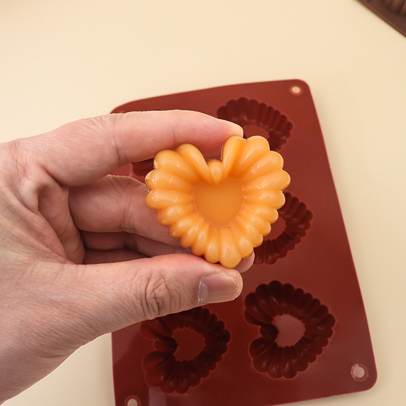 قوالب شوكولاتة من السيليكون عل - مراجعة Kitchen Baking Molds وسعره