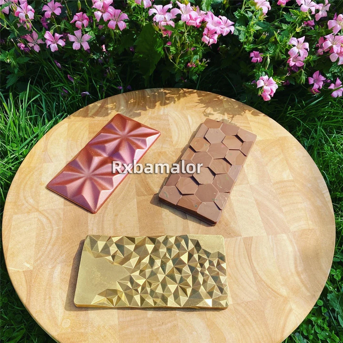 قالب الشوكولاتة البولي كربونات - مراجعة Kitchen Baking Molds وسعره