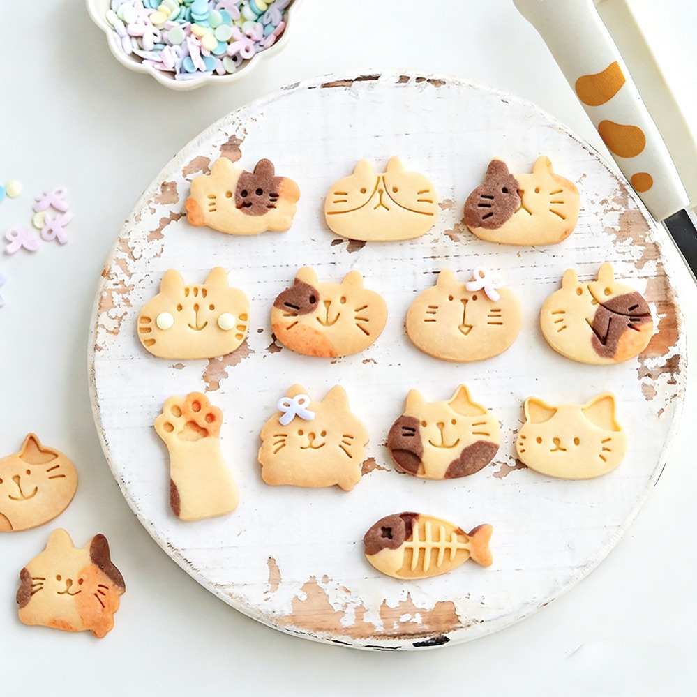 قوالب تقطيع الكوكيز على شكل قط - مراجعة Baking Kitchen Diy وسعره