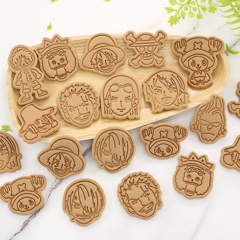 قالب طهي وتشكيل على شكل شخصيات - مراجعة Kitchen Baking Molds وسعره